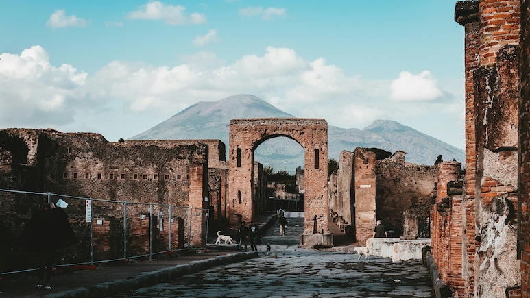 Tourist Caught Stealing Stones From Pompeii Archaeological Site, Where Theft Is Believed To Bring A Curse