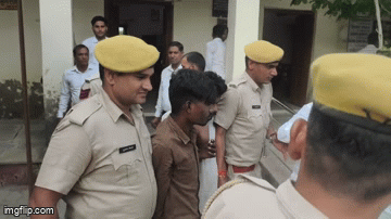 Rajasthan: पत्नी का गला काटने वाले हत्यारे पति को कोर्ट में वकीलों ने पीटा, पुलिस ने बचा कर जीप में बैठाया
