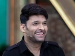 कपिल शर्मा का बेटा हो गया इतना बड़ा, गणपति उत्सव में बजाता दिखा ढोल कपिल शर्मा का बेटा हो गया इतना बड़ा, गणपति उत्सव में बजाता दिखा ढोल