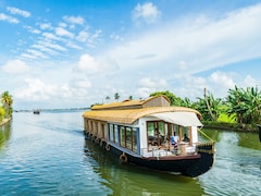 6 South Indian Backwater Destinations Beyond Alleppey Worth Visiting