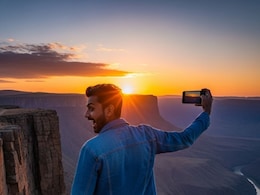 India Is Most Dangerous Country To Take Selfie, US Is Number 2 India Is Most Dangerous Country To Take Selfie, US Is Number 2