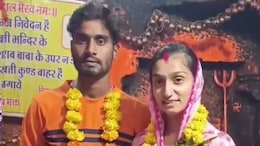 श्रद्धा तिवारी के कई VIDEO वायरल, बोली- वह सुसाइड कर लेगी अगर..., थाने के बाहर पति का हाथ पकड़े हुए आई नजर