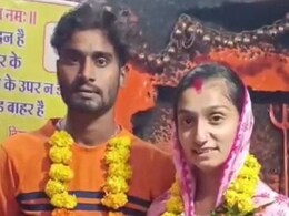 श्रद्धा तिवारी के कई VIDEO वायरल, बोली- वह सुसाइड कर लेगी अगर..., थाने के बाहर पति का हाथ पकड़े हुए आई नजर श्रद्धा तिवारी के कई VIDEO वायरल, बोली- वह सुसाइड कर लेगी अगर..., थाने के बाहर पति का हाथ पकड़े हुए आई नजर