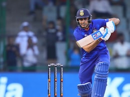 Asia Cup कपमधून शुभमन गिलला डावललं जाणार? काय आहे कारण? Asia Cup कपमधून शुभमन गिलला डावललं जाणार? काय आहे कारण?