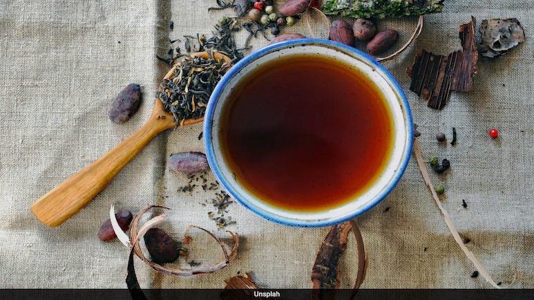 Control Thyroid Naturally: Drink This Magical Morning Tea To Stop It From Growing Control Thyroid Naturally: Drink This Magical Morning Tea To Stop It From Growing