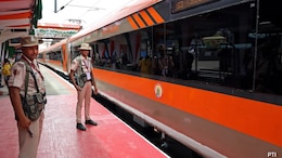 Mumbai Gandhinagar Vande Bharat: मुंबई-गांधीनगर वंदे भारतला आणखी एक थांबा, महाराष्ट्रातून संताप; कारण काय?