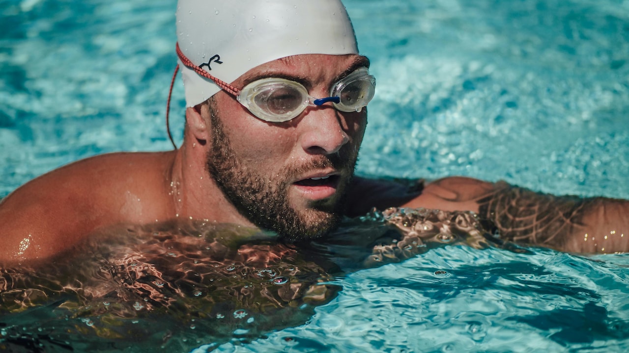 Explore different swimming lenses to find the one that suits your requirements the most