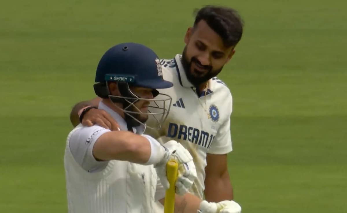 5th Test LIVE: India Waste DRS, Get Punished 4 Balls Later As Duckett Does...