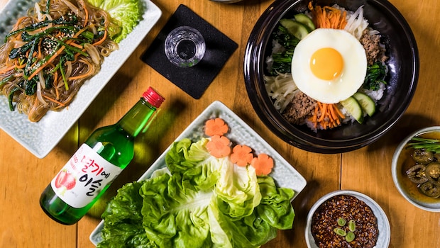 5 Sizzling And Delicious Korean Noodles Every Indian Foodie Must Try