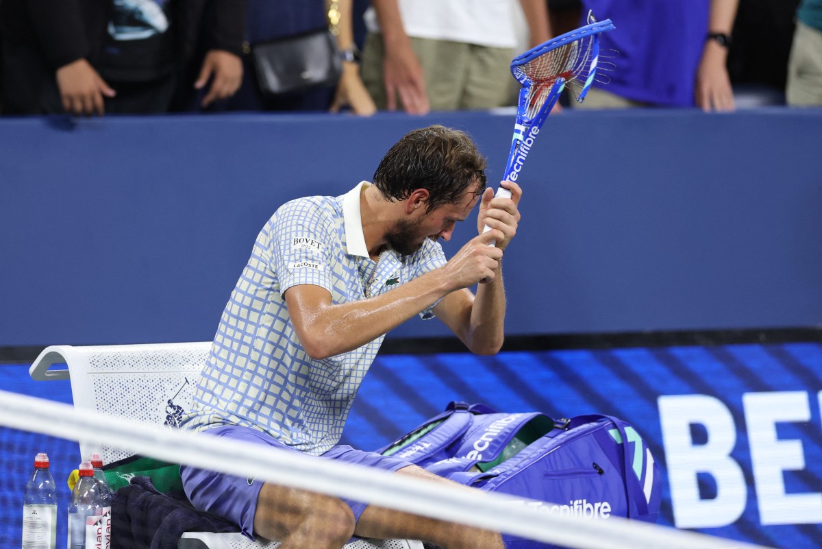 Medvedev Handed Mind-Boggling Fine After Racket Abuse At US Open, Has To Pay...