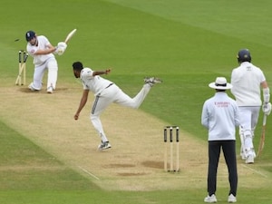 Viral: Umpires Stunning Post On Sirajs Match-Winning Ball Stumps Internet