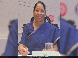 BJP Rajya Sabha MP Sumitra Balmik Stopped at Party Meeting, Argues with Police BJP Rajya Sabha MP Sumitra Balmik Stopped at Party Meeting, Argues with Police