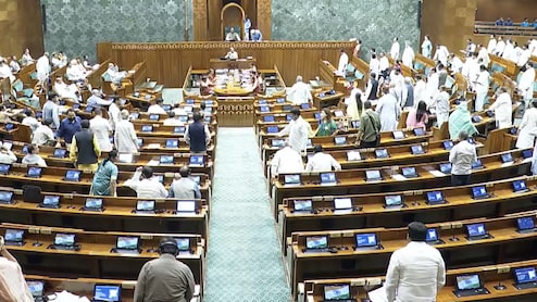 Parliament Monsoon session 2025 Live: मॉनसून सत्र का आखिरी दिन, वोटर वेरिफिकेशन पर फिर विपक्ष कर सकता है हंगामा, पढ़ें हर अपडेट