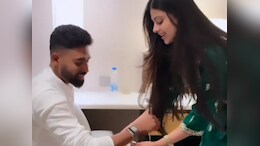 Asha Bhosle's Granddaughter Zanai And Mohammed Siraj Dismiss Dating Rumours As They Celebrate Raksha Bandhan Together. Watch