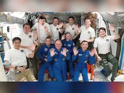 SpaceX Delivers 4 Astronauts To International Space Station Just 15 Hours After Launch