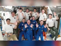 SpaceX Delivers 4 Astronauts To International Space Station Just 15 Hours After Launch SpaceX Delivers 4 Astronauts To International Space Station Just 15 Hours After Launch