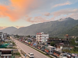50-km Traffic Jam On Chandigarh-Kullu Highway, Hundreds Of Trucks Stuck