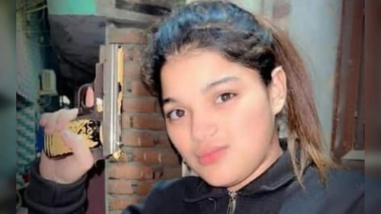 सीलमपुर कुणाल हत्याकांड में लेडी डॉन जिकरा समेत 8 के खिलाफ चार्जशीट दाखिल, कोर्ट ने जारी किया समन