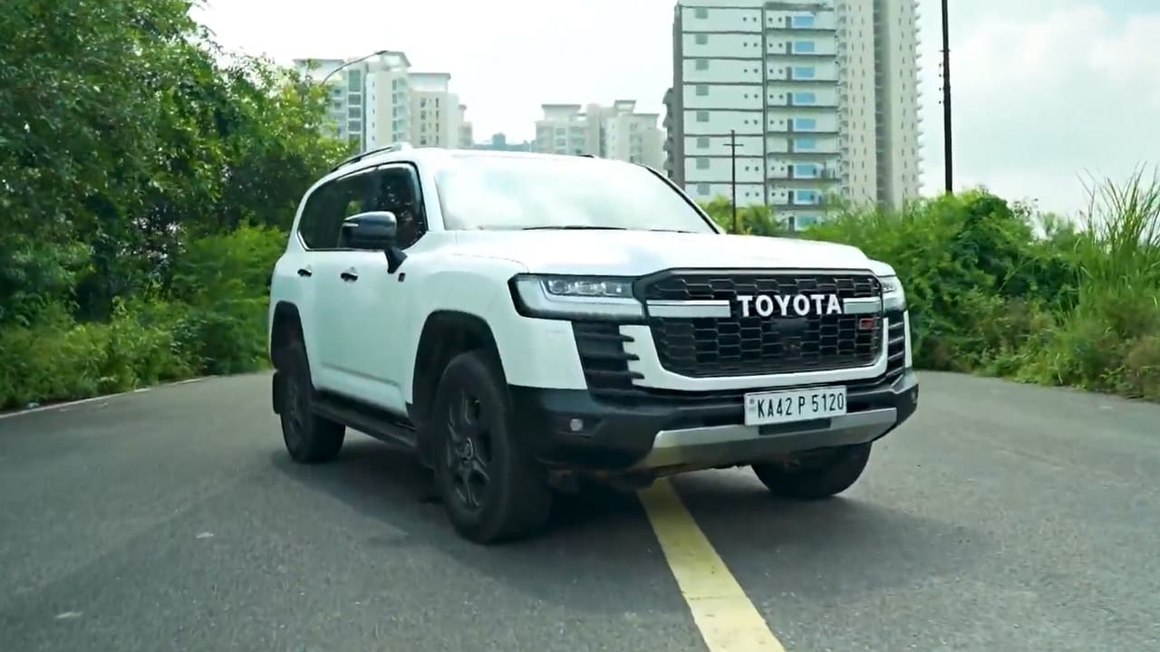 Video: The NDTV Auto Show: Land Cruiser Review, Maruti's EV Plans, KTM 160 Duke Ridden