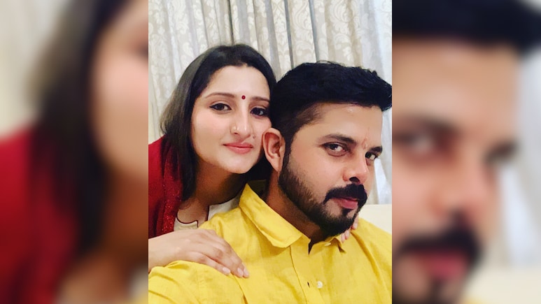 'दोनों के ऊपर केस...', 'स्लैपगेट' का VIDEO आया सामने तो भड़क उठीं श्रीसंत की पत्नी, सुनाई खरी खोटी 'दोनों के ऊपर केस...', 'स्लैपगेट' का VIDEO आया सामने तो भड़क उठीं श्रीसंत की पत्नी, सुनाई खरी खोटी