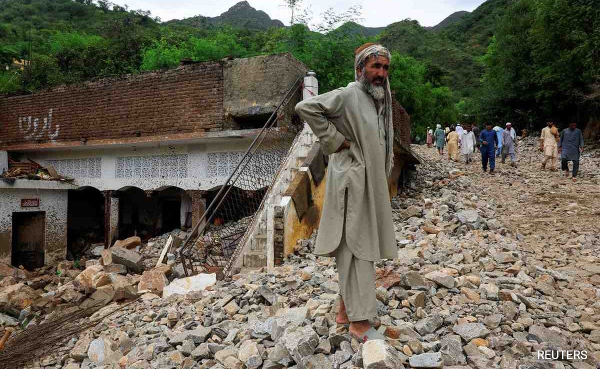 Death Count In Pakistan's Khyber Pakhtunkhwa Floods Rises To 365 ...