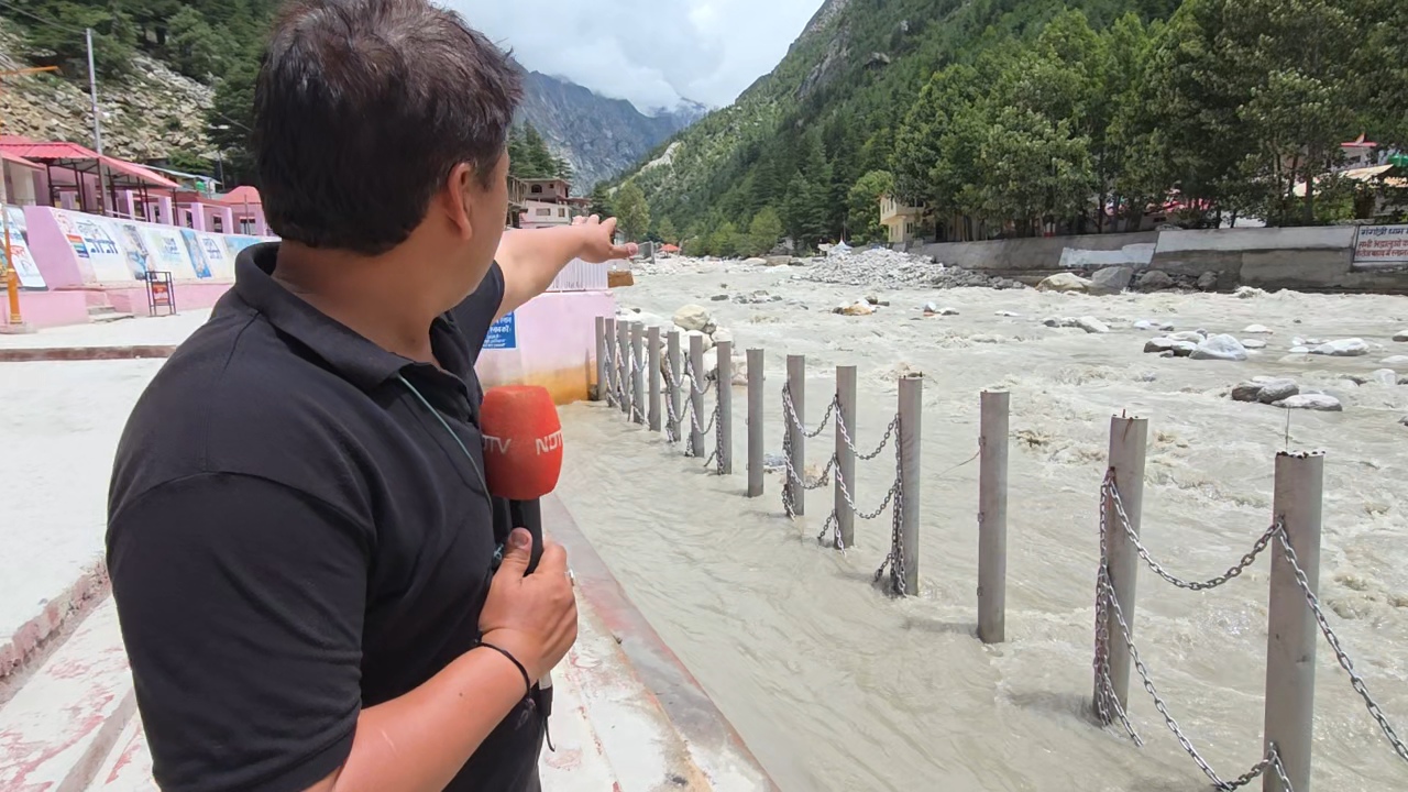 गंगोत्री धाम और उसके निचले इलाकों के लिए ग्लेशियर का मलबा क्यों बन रहा खतरा? NDTV की पड़ताल