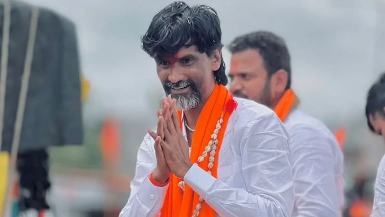 Manoj Jarange Patil: 'दुसऱ्यांचे आरक्षण मागत नाही, सरकारने गैरसमज पसरवू नये', मनोज जरांगे Manoj Jarange Patil: 'दुसऱ्यांचे आरक्षण मागत नाही, सरकारने गैरसमज पसरवू नये', मनोज जरांगे