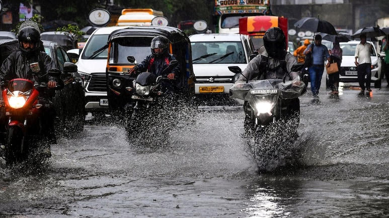 Maharashtra Weather: मुंबईकरांनो, काळजी घ्या! ऐन थंडीत पाऊस झोडपणार? जाणून घ्या हवामान अंदाज