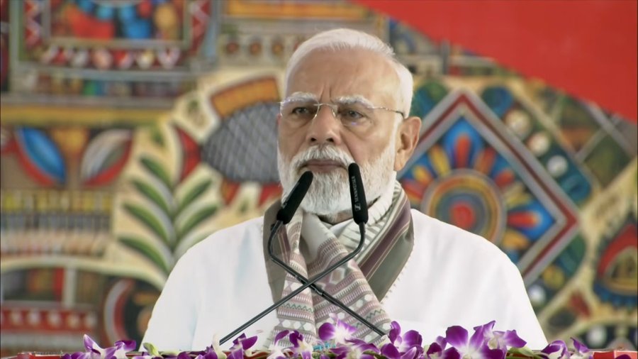 LIVE: लालटेन वाले ने पूरे बिहार के भविष्य को अंधेरे में...बिहार के गयाजी में PM मोदी का लालू पर हमला