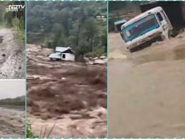 बादल फटा, सैलाब आया, बह गया ट्रक... हिमाचल से जम्मू तक तबाही के 5 खौफनाक वीडियो बादल फटा, सैलाब आया, बह गया ट्रक... हिमाचल से जम्मू तक तबाही के 5 खौफनाक वीडियो