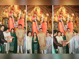 Arjun Tendulkar News: साखरपुड्यानंतर अर्जुन तेंडुलकर पहिल्यांदाच मीडियासमोर, सहकुटुंब लालबागच्या राजाचे दर्शन PHOTOS Arjun Tendulkar News: साखरपुड्यानंतर अर्जुन तेंडुलकर पहिल्यांदाच मीडियासमोर, सहकुटुंब लालबागच्या राजाचे दर्शन PHOTOS