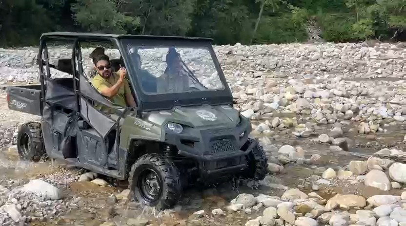 पहाड़ दरक रहे, जंगल डूब रहे... मानसून के इस हाहाकारी समय में कैसे होती है वन्यजीवों और जंगलों की सुरक्षा? जाने