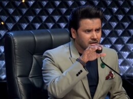 सिंगर जावेद अली को दुबई में होने वाले कॉन्सर्ट से लेना पड़ा नाम वापस, वजह बना भारत-पाक विवाद! सिंगर जावेद अली को दुबई में होने वाले कॉन्सर्ट से लेना पड़ा नाम वापस, वजह बना भारत-पाक विवाद!