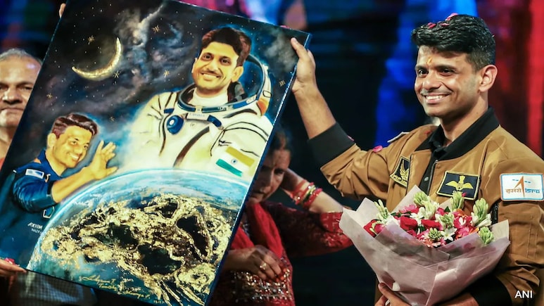 Lucknow Gives Astronaut Shubhanshu Shukla A Hero's Welcome Lucknow Gives Astronaut Shubhanshu Shukla A Hero's Welcome