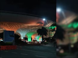 गेट पर डिलीवरी, मल्टी-कार्ट ऑर्डर, बिना रोक-टोक पार्किंग, अदाणी एयरपोर्ट्स पर लें इन खास सुविधाओं का आनंद गेट पर डिलीवरी, मल्टी-कार्ट ऑर्डर, बिना रोक-टोक पार्किंग, अदाणी एयरपोर्ट्स पर लें इन खास सुविधाओं का आनंद