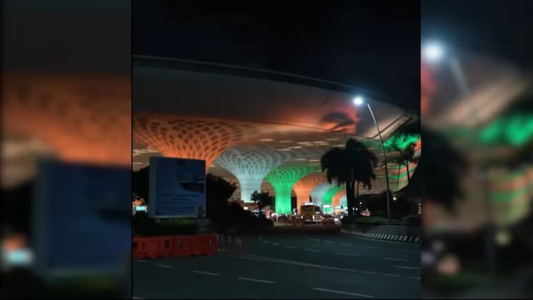 गेट पर डिलीवरी, मल्टी-कार्ट ऑर्डर, बिना रोक-टोक पार्किंग, अदाणी एयरपोर्ट्स पर लें इन खास सुविधाओं का आनंद गेट पर डिलीवरी, मल्टी-कार्ट ऑर्डर, बिना रोक-टोक पार्किंग, अदाणी एयरपोर्ट्स पर लें इन खास सुविधाओं का आनंद