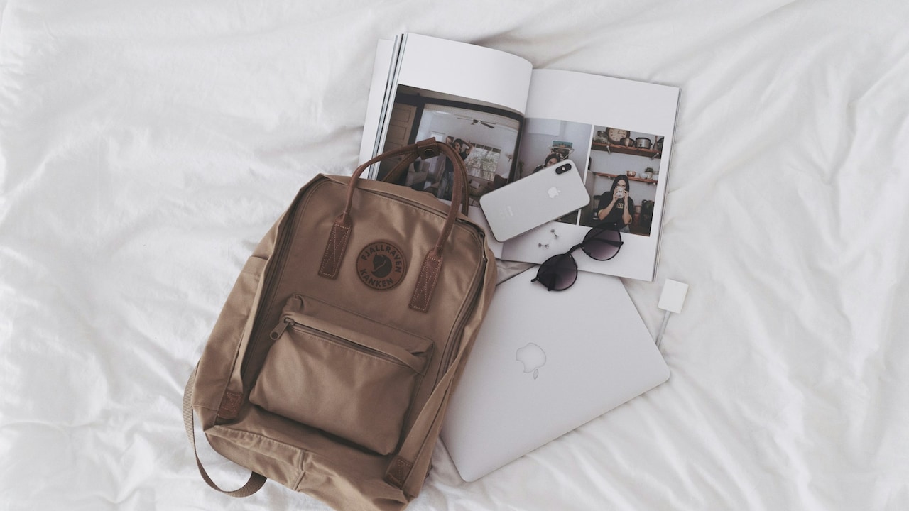 Choose bags with easy to grab handles