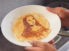 Watch: Food Artist Prepares Stunning "The Mona Lisa Omelette", Internet Loves It