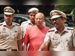 Delhi Baba Saved Screenshots Of Multiple Women&#039;s Profile Pics On Phone
