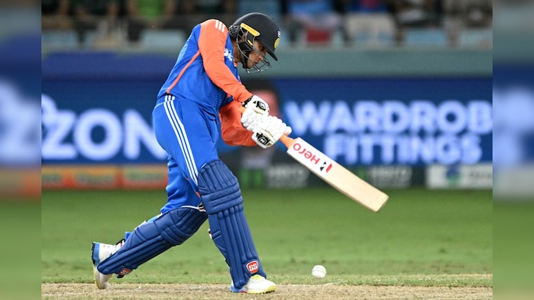 IND vs PAK:  T20I में पहले 20 पारियों के बाद सबसे ज्यादा छक्का लगाने वाले टॉप 5 भारतीय  बल्लेबाज, अभिषेक शर्मा ने रचा इतिहास