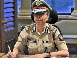 फोन टैपिंग केस में IPS रश्मि शुक्ला को बड़ी राहत, नाना पटोले का 500 करोड़ का मानहानि मुकदमा खारिज फोन टैपिंग केस में IPS रश्मि शुक्ला को बड़ी राहत, नाना पटोले का 500 करोड़ का मानहानि मुकदमा खारिज