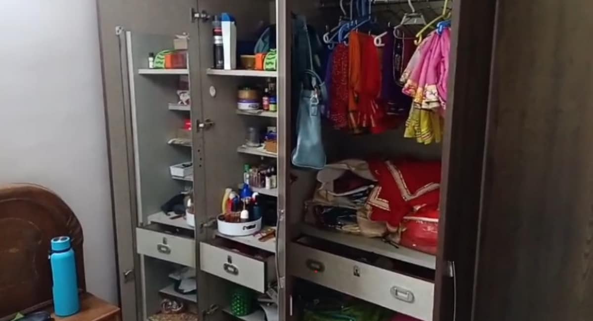 चोरों ने रिटायर्ड पटवारी के घर को निशाना बनाया चोरों ने रिटायर्ड पटवारी के घर को निशाना बनाया