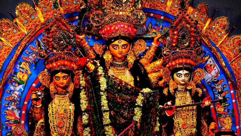 8 Reasons Why Dashami In Kolkata Is The Festival You Cannot Miss 8 Reasons Why Dashami In Kolkata Is The Festival You Cannot Miss