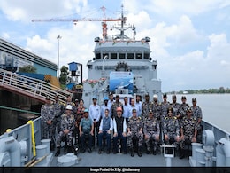 Navy Receives Indigenously-Built Anti-submarine Warfare Ship 'Androth' Navy Receives Indigenously-Built Anti-submarine Warfare Ship 'Androth'