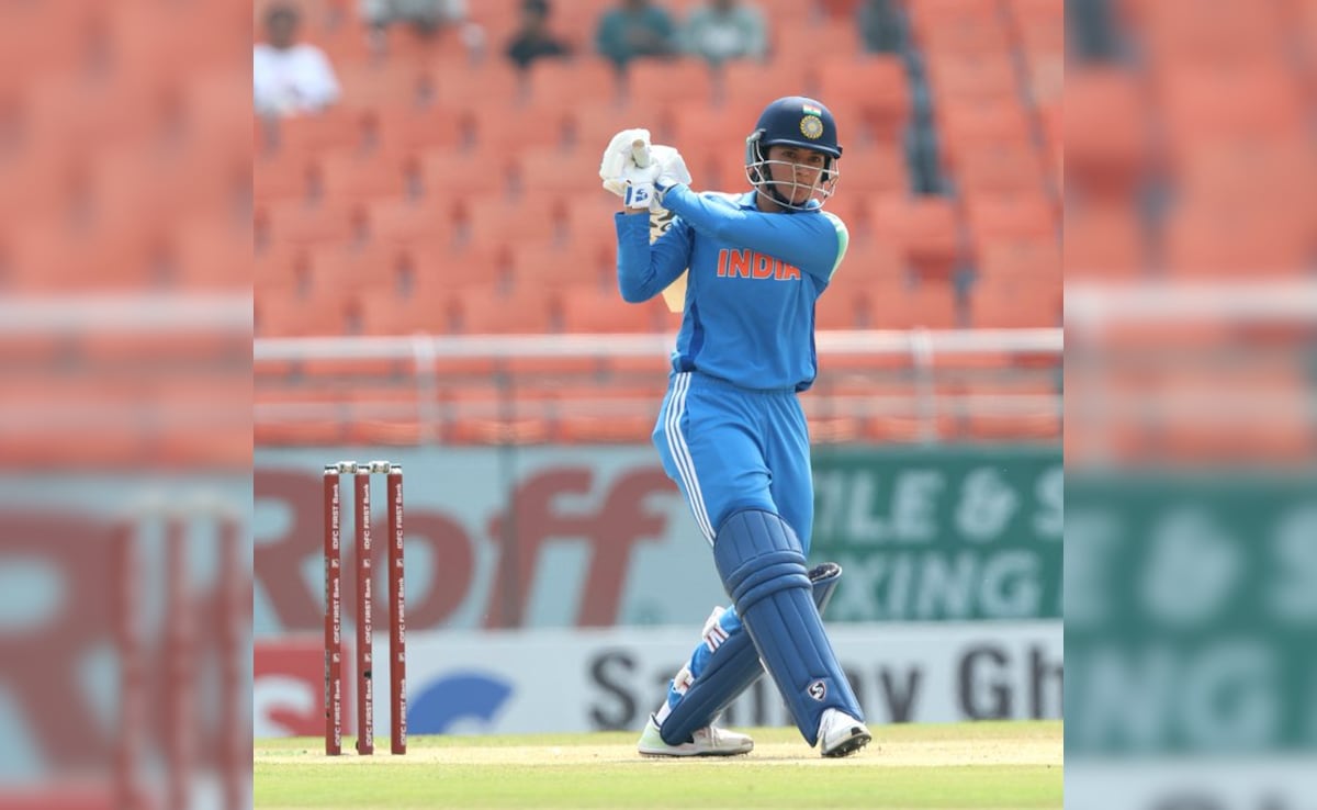 INDW vs AUSW, 2nd ODI: स्मृति मधंना ने ODI में मचाया गदर, ऐसा महारिकॉर्ड बनाकर रचा इतिहास, विश्व क्रिकेट चौंका