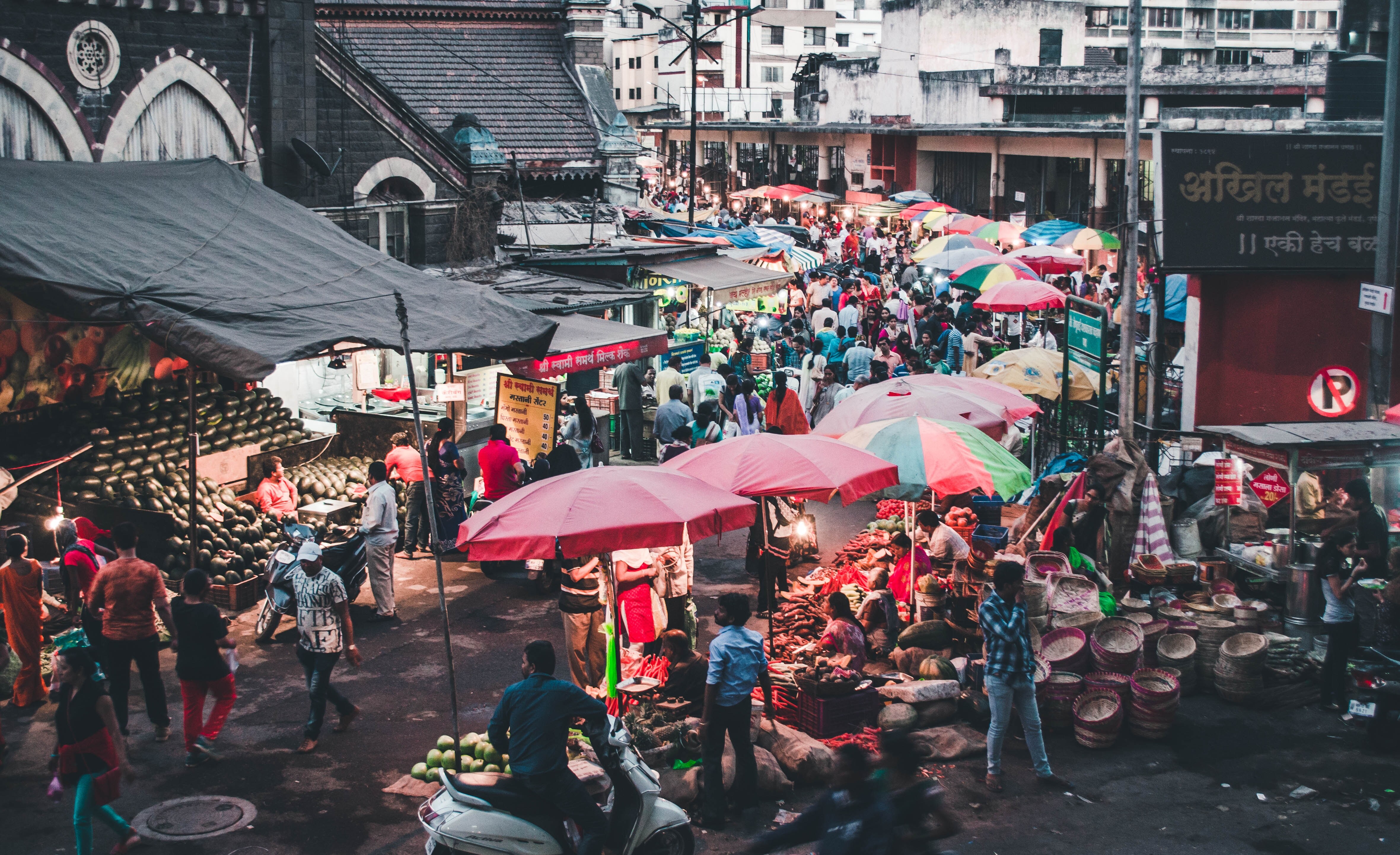 GST 2.0—'No Free Lunch' For Consumers: HSBC's Pranjul Bhandari Flags Uncertainties On Tax Cuts