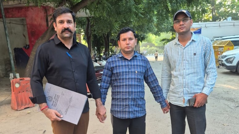 Delhi Baba's Aide, Who Had Threatened Survivor's Father, Arrested Delhi Baba's Aide, Who Had Threatened Survivor's Father, Arrested