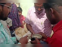 MP News: स्कूल-आंगनबाड़ी में बच्चों को परोसा कीड़े वाला मिड डे मील, पूड़ी-खीर देख सन्न रहे गए छात्र