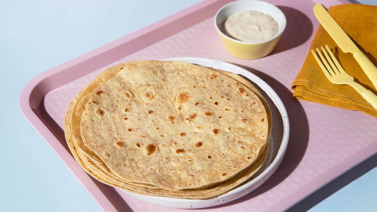 Tired Of Soggy Rotis? This Viral Hack Will Keep Them Fresh For Hours