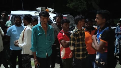 Akola News : 1 लाख देतो, आजारही बरा करतो; धर्मांतरासाठी दिलं आमिष, अकोल्यातील धक्कादायक प्रकार